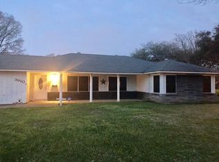 3910 Woodrow Dr, Port Arthur, TX 77642