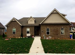 224 Hayden Heady Cir, Bowling Green, KY 42104