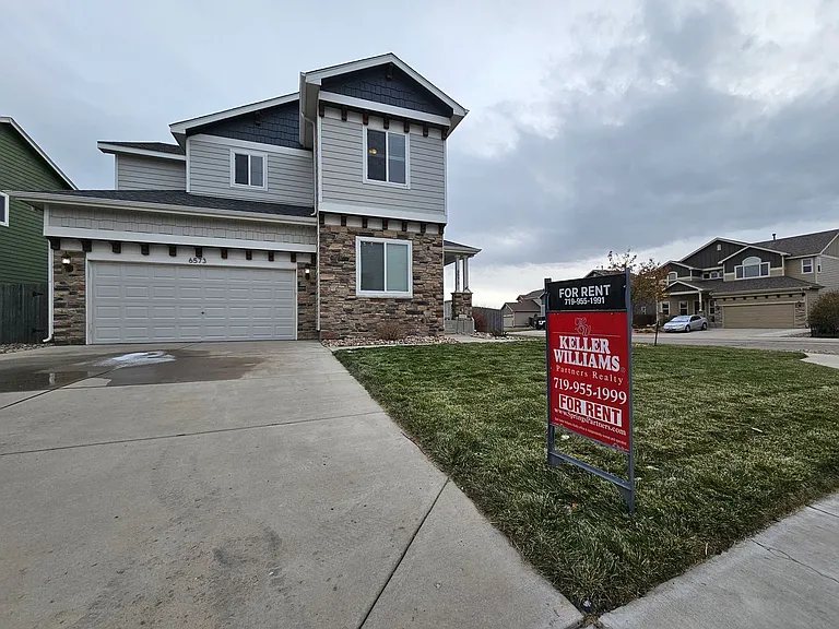 6573 Roundup Butte St — Photo 2