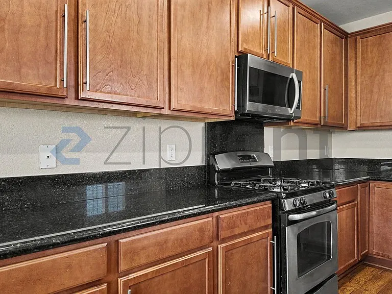 9749 Shanelyn Way — Photo 19