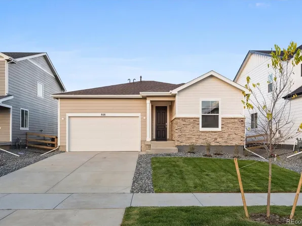 928 Steppe Lane, Windsor, CO 80550