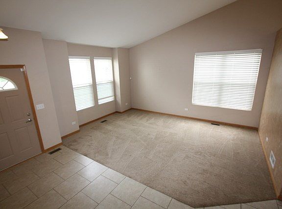 5th image of 5118 Woodmere Ct