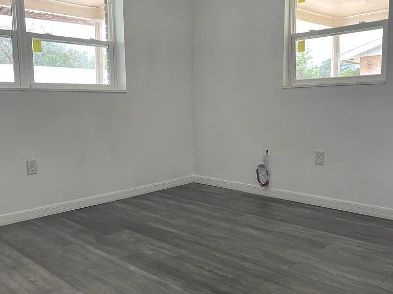 1522 Penny Ave — Photo 18