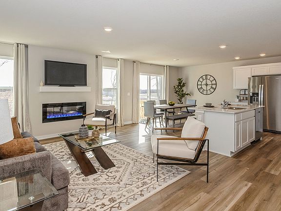 3rd image of 3604 Rueben Dr