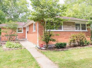 916 Brown Ave, Evanston, IL 60202
