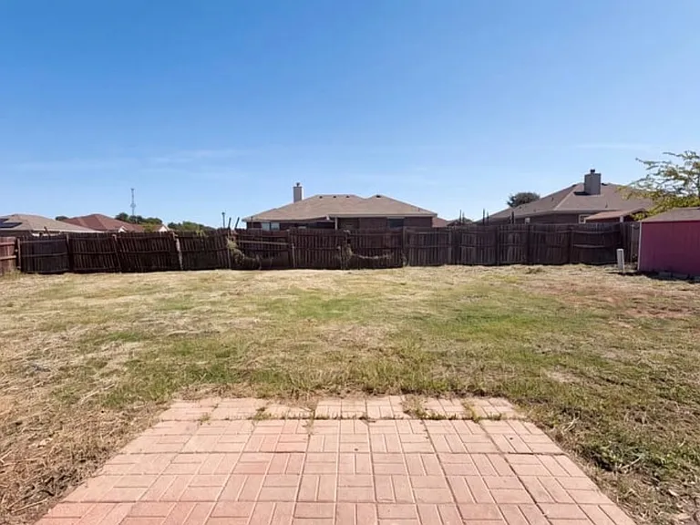 507 Abu Bakar Dr — Photo 16