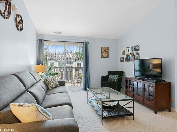 4th image of 2327 Worthing Dr Unit 202D