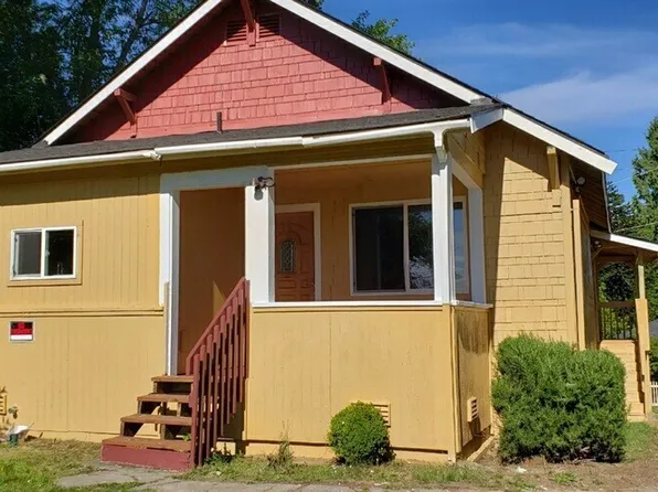 9825 13th Avenue SW, Burien, WA 98106