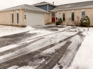4425 Farmington Ave, Richton Park, IL 60471