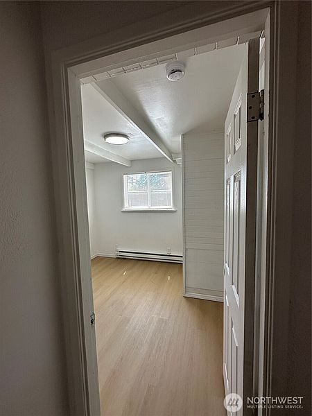 3rd image of 11918 4th Avenue W