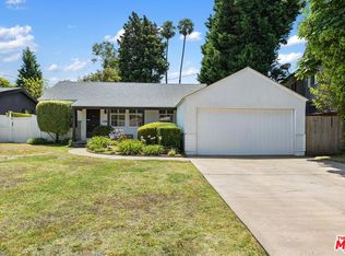 11748 Palms Blvd, Los Angeles, CA 90066