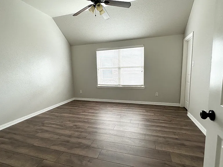 10517 Matador Dr — Photo 24