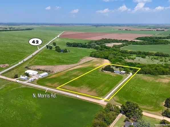 1390 N Morris Rd, Conway Springs, KS 67031