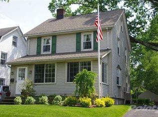 31 Dodd St, Montclair, NJ 07042