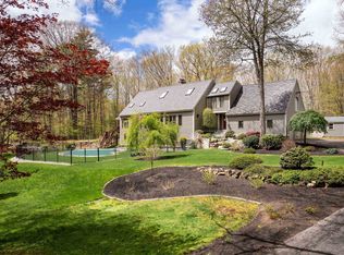 41 Brixham Rd, York, ME 03909