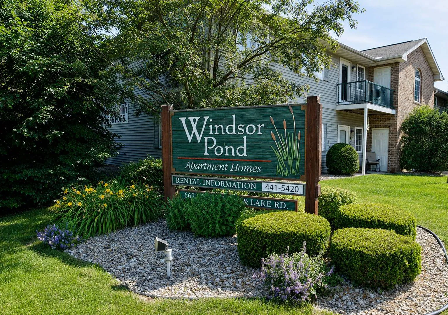 Windsor Pond Apartments — Photo 1