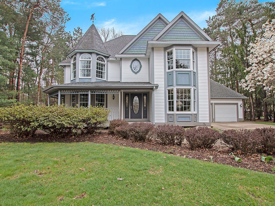 1st image of 15340 Meadowwood Dr
