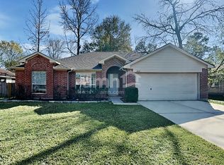 6907 Grant Dr, Magnolia, TX 77354
