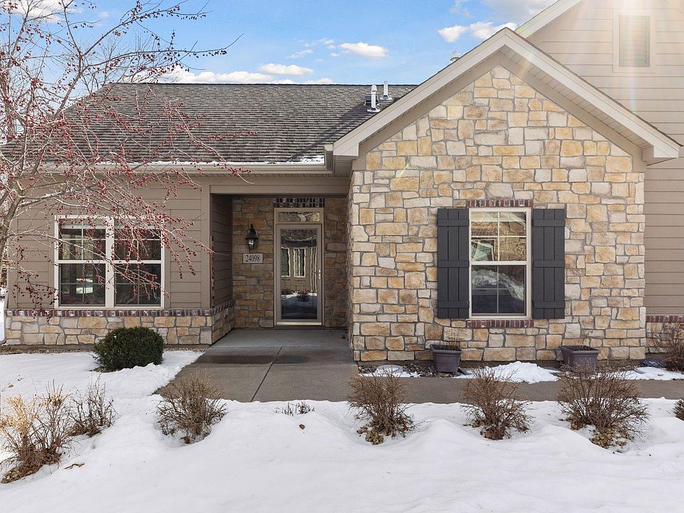 1st image of 24098 Rivers Edge Rd