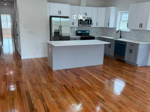 28 Parkhurst St #2, Newark, NJ 07114