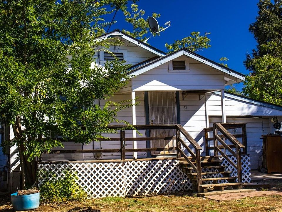 2nd image of 36 N Summit St