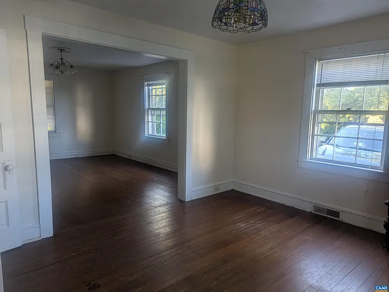 7416 Greenwood Station Rd — Photo 15