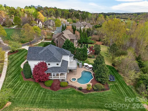 18502 Green Knoll Trce, Davidson, NC 28036