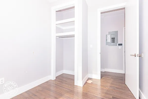 Rented by MySpaceNYC | media 21