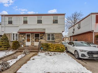 15417 58th Rd, Flushing, NY 11355