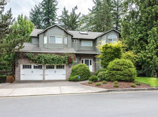 6675 SW Moonshadow Ct, Portland, OR 97223