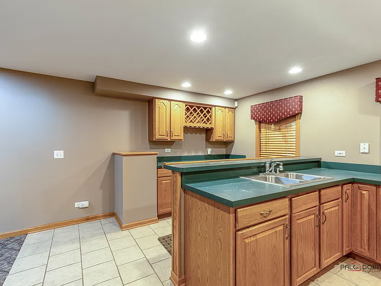 1214 Shoreline Dr — Photo 30