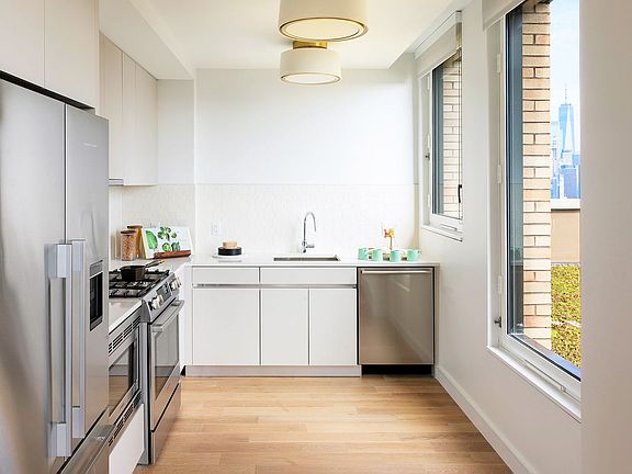4th image of 146 Pierrepont St Penthouse D