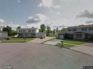 29 Conner Dr #R, Depew, NY 14043