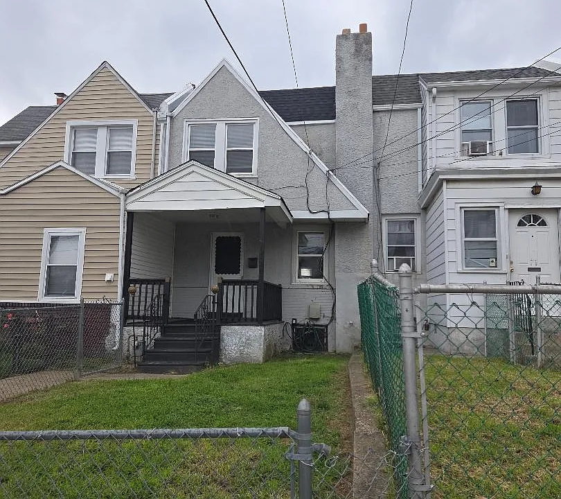 734 Copley Rd