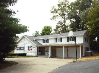 3718 N Lake Blvd, Danville, IL 61832