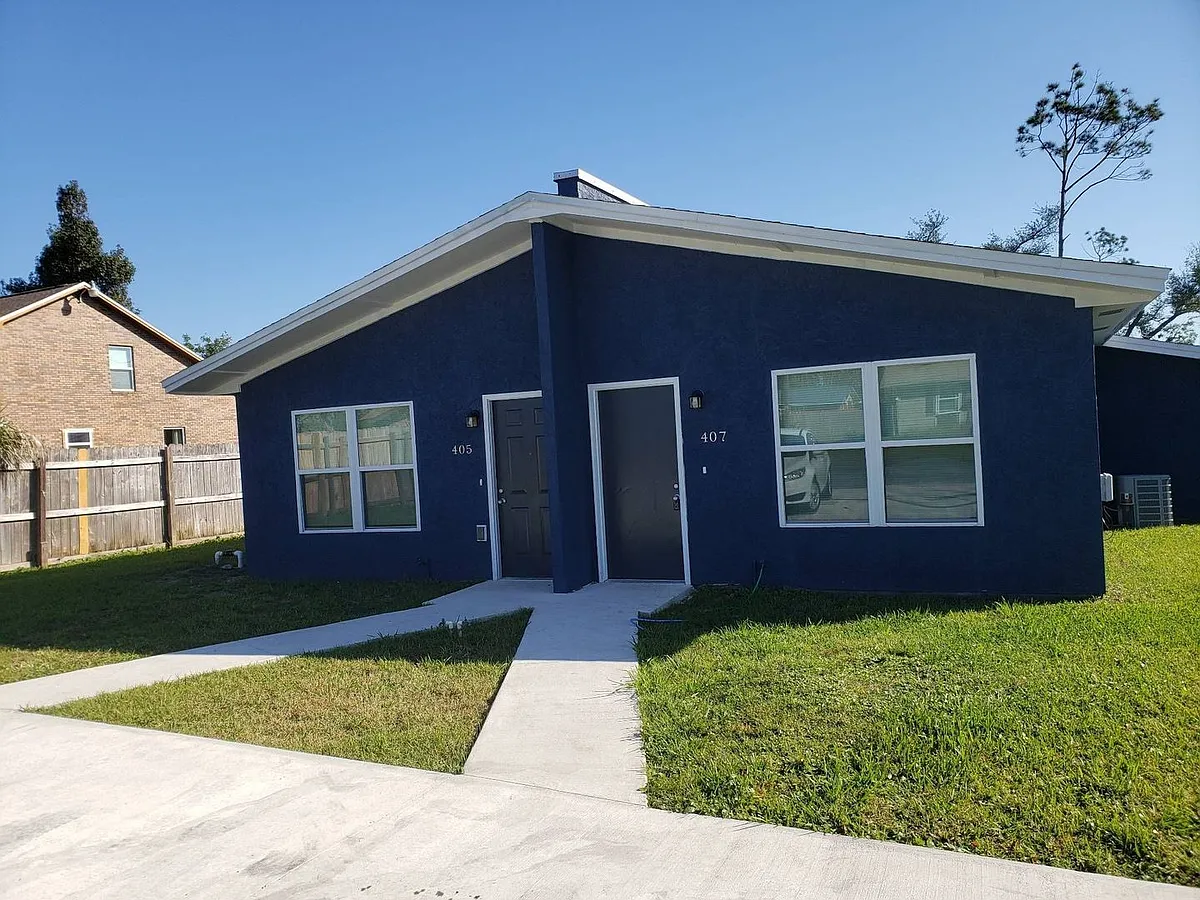 Building Photo - 407 Viola Ave