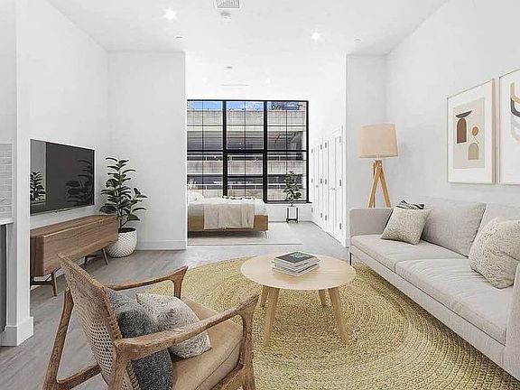 4th image of 47-33 5th St #2H