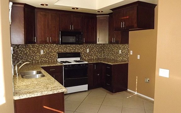 Gas Stove/Dishwasher/Microwave