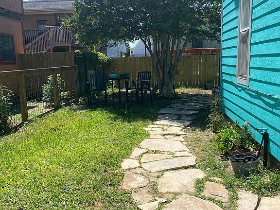 2nd image of 129 Riverdale Dr