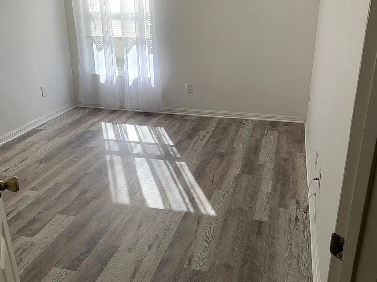 4814 Sabal Harbour Dr — Photo 20