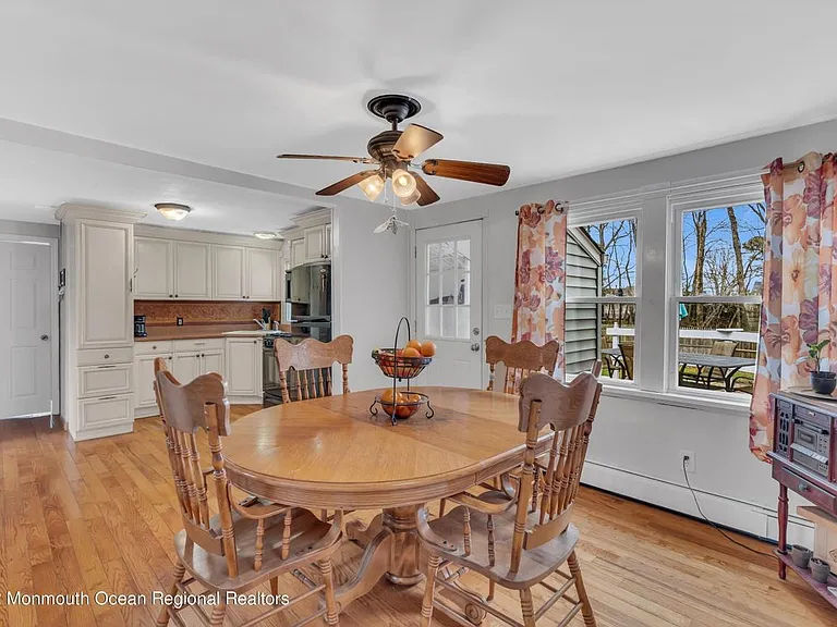 248 Sunset Ln — Photo 14
