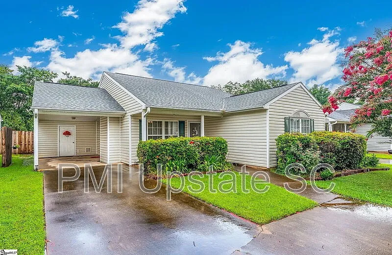 3 bed, 2.0 bath, 1288 sqft, $1,675 — Photo 1
