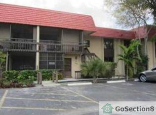 750 NE 199th St APT 103H, Miami, FL 33179