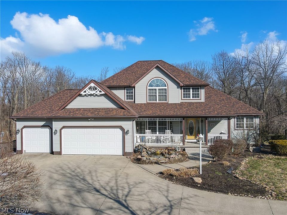 1st image of 4785 Riverwood Dr