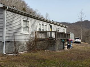 370 Newsome Br, Virgie, KY 41572