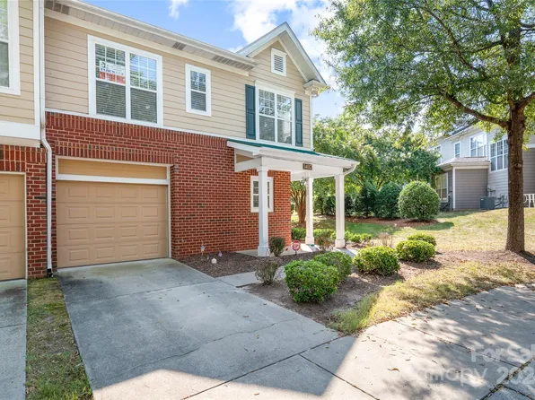 14117 Castle Abbey Ln, Charlotte, NC 28277