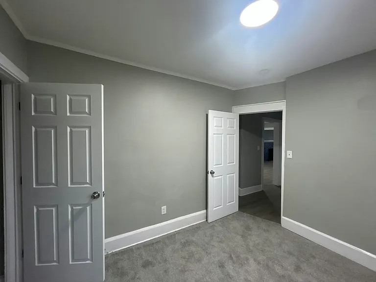 1933 Taylor St #2 — Photo 18