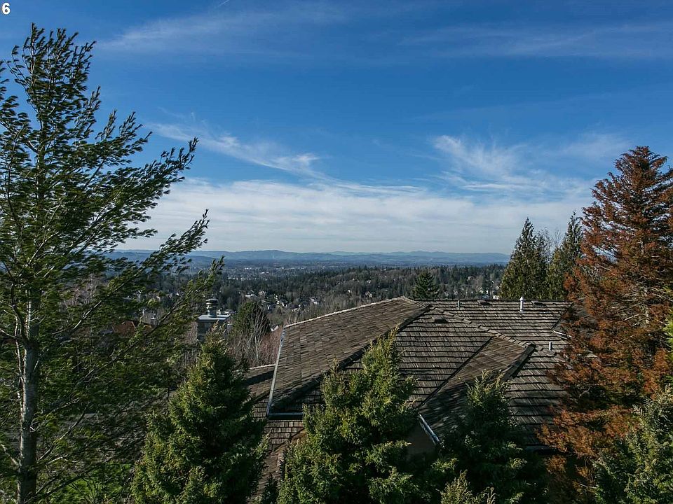 2nd image of 2307 NW Pinnacle Dr