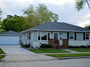 325 S Joseph St, Appleton, WI 54915