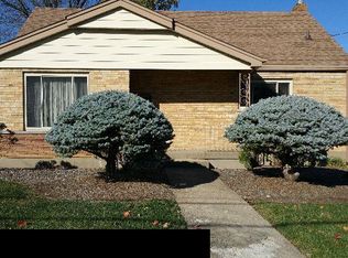 5304 Briarhill Dr, Cincinnati, OH 45238